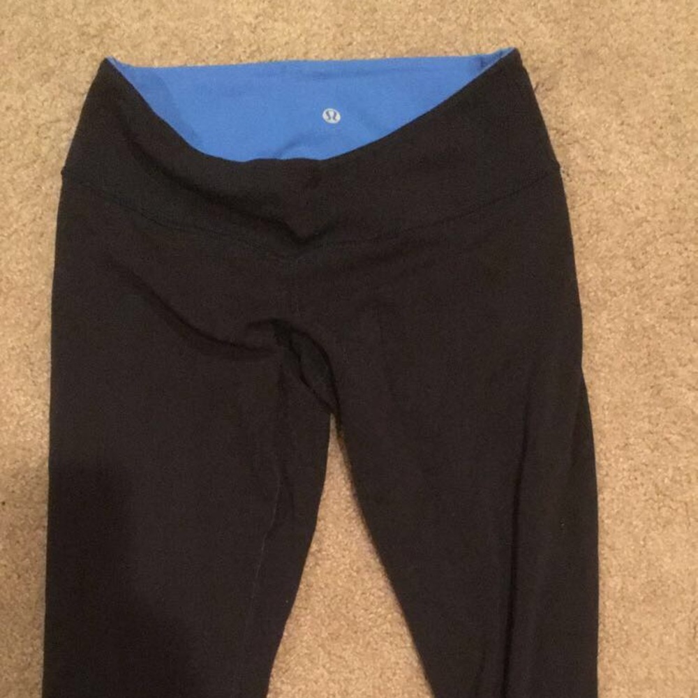 Lululemon Reversible Capri Leggings